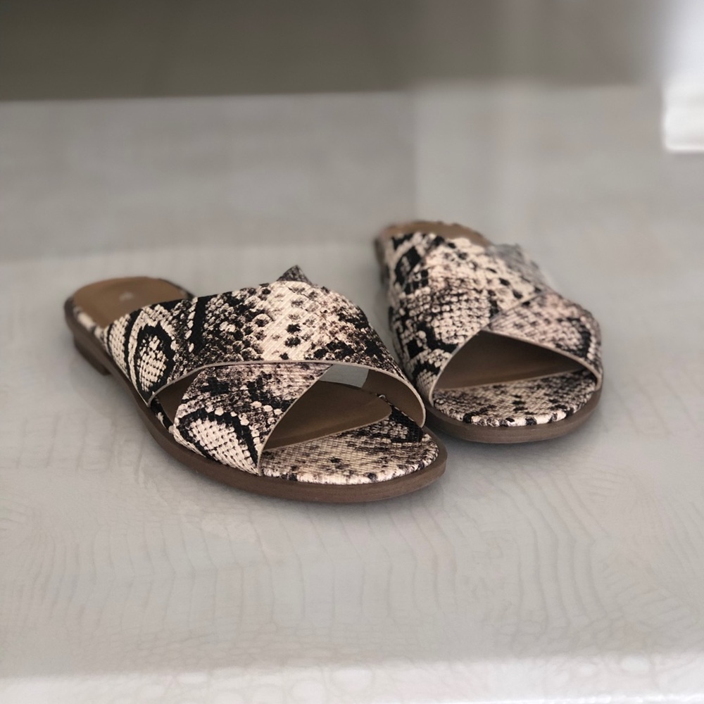 FRANCO SARTO snakeprint sandals